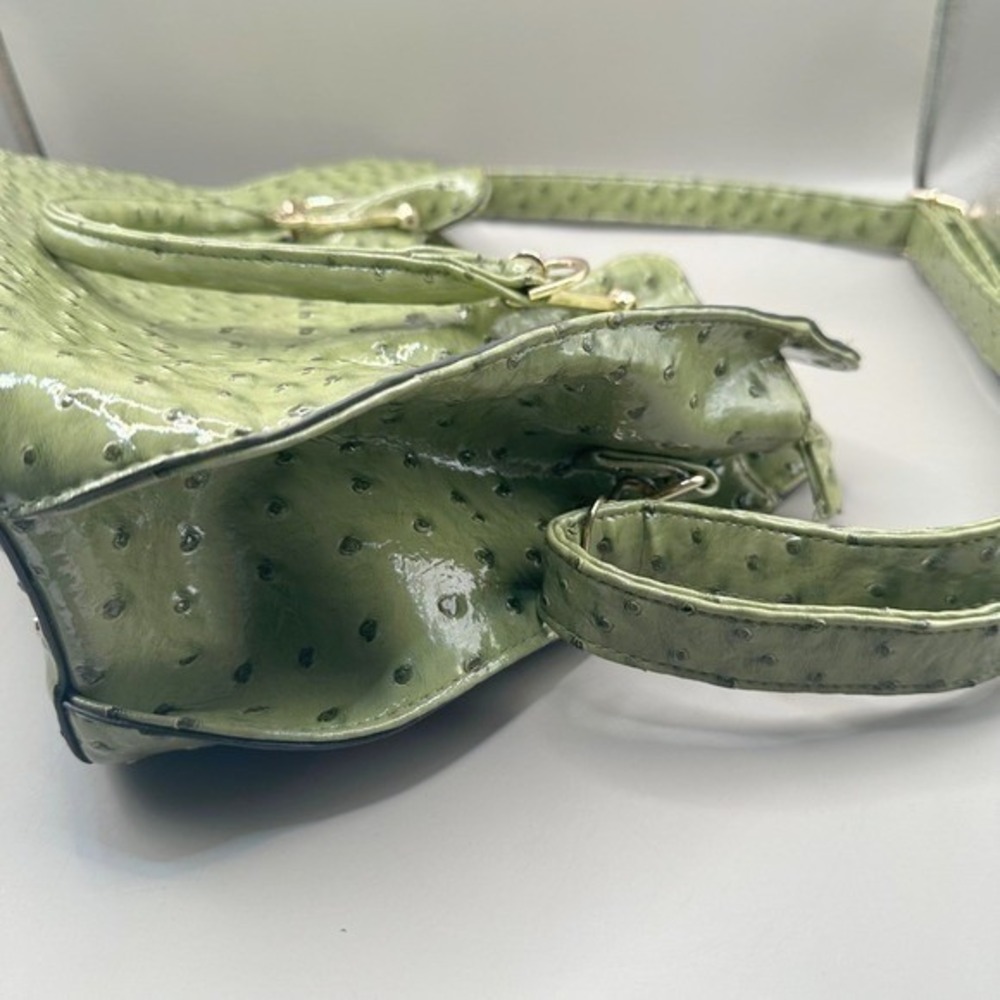 Sondra Roberts Satchel Large Green Ostrich Embossed Patent FauxLeather Gold Trim - Picture 9 of 13